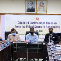 অক্সিজেন-জরুরি চিকিৎসা সরঞ্জাম হস্তান্তর করেছে যুক্তরাষ্ট্র 