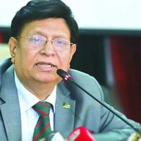 টিকা নিয়ে সবাই মুলা দেখাচ্ছে: ড. মোমেন