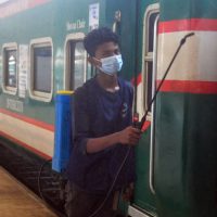 ট্রেন চলাচলের জন্য প্রস্তুত হচ্ছে কমলাপুর