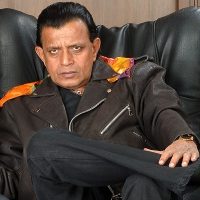 মিঠুনের জীবনের গল্প আসছে বইয়ের পাতায়