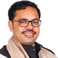 এডিট করা ছবিতে বড় নেতা সেজে দর্জি মনিরের চাঁদাবাজি