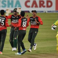অজিদের সর্বনিম্ন রানের লজ্জা দিল টাইগাররা