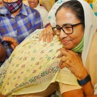 মমতার উপ-নির্বাচন ঘিরেও যুদ্ধকালীন প্রস্তুতি