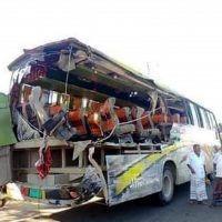 ত্রিশালে কাভার্ডভ্যানে বাসের ধাক্কা, নিহত ৬