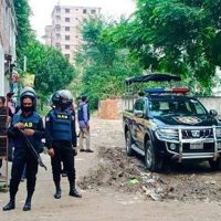 নীলফামারীর ‘জঙ্গি আস্তানা’য় বোমা সদৃশ বস্তু 