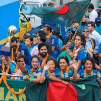 বাফুফে ভবনে পৌঁছেছে সাফজয়ী মেয়েরা