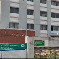 মাদারীপুরে আঞ্চলিক পাসপোর্ট অফিস পাল্টে যেতে শুরু করেছে