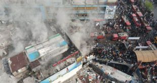 আগুন: পরিস্থিতি স্বাভাবিক না হওয়া পর্যন্ত চার মার্কেট বন্ধ