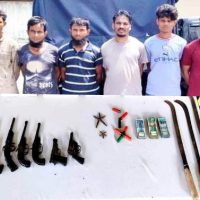 টেকনাফ পাহাড়ি এলাকায় অভিযান চালিয়ে অস্ত্রসহ আরসার শীর্ষ সন্ত্রাসী গ্রেফতার-৬