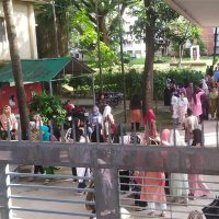 হল ছাড়ছেন ঢাবি শিক্ষার্থীরা