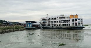 ঘূর্ণিঝড় ‘দানা’: ঢাকা থেকে বিভিন্ন রুটে লঞ্চ চলাচল বন্ধ