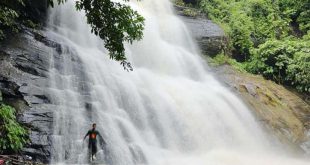 মীরসরাইয়ে ঝরনার কূপে মিললো ২ পর্যটকের মরদেহ