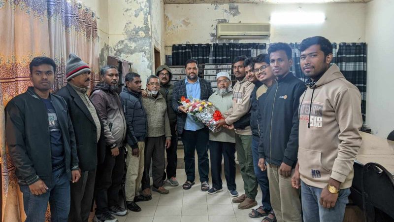 বরিশাল প্রেসক্লাবের নবনির্বাচিত কমিটিকে ববি প্রেস ক্লাবের ফুলেল শুভেচ্ছা