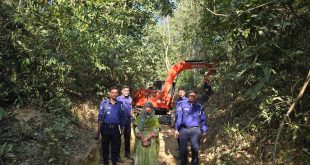 রাঙ্গুনিয়ায় পাহাড় কাটার বিরুদ্ধে অভিযান, সরঞ্জাম জব্দ