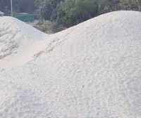 টাঙ্গাইলে বালুর ঘাট দখল ও কনসোডিয়ামের টাকা ভাগাভাগিকে কেন্দ্র করে বিএনপির দুইগ্রুপের সংঘর্ষে আহত ১০