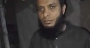 এক বাসায় নারীসহ রাবি শিক্ষক আটক, ৪ লাখ টাকা দেনমোহরে বিয়ে