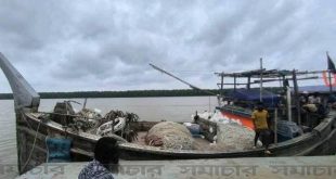 রাঙ্গাবালীতে ট্রলার থেকে পড়ে জেলে নিখোঁজ