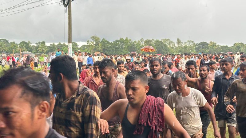 চকরিয়ায় মাতামুহুরি নদীতে নিখোঁজের চার ঘণ্টা পর স্কুল ছাত্রীর মরদেহ উদ্ধার