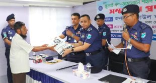 শিবচরে জুলাই গণ-অভ্যুত্থানের শহীদ পরিবারকে সম্মাননা প্রদান