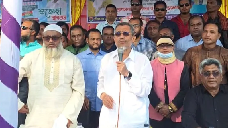 আমাকে ৩টি মৃত্যুদণ্ডের রায় দিয়েও হাসিনার শখ মেটেনি : বাবর