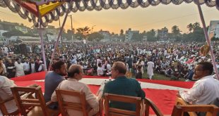 বেনাপোলে মফিকুল হাসান তৃপ্তির উঠান বৈঠক