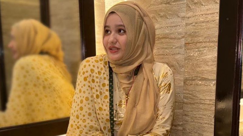 ডাকসু নেত্রী রাফিয়ার বাড়িতে আগুন, ককটেল বিস্ফোরণ