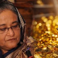 ‘‘নিঃস্ব আমি রিক্ত আমি দেবার কিছু নেই’ বলা হাসিনার ব্যাংকের ভল্টে ৮৩২ ভরি স্বর্ণ