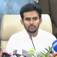 নির্বাচন করব তবে কোন দল বা আসন সেটি পরের সিদ্ধান্ত : আসিফ মাহমুদ