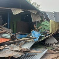 নোয়াখালীতে রেলওয়ের জায়গা থেকে ১০৭টি অবৈধ স্থাপনা উচ্ছেদ  